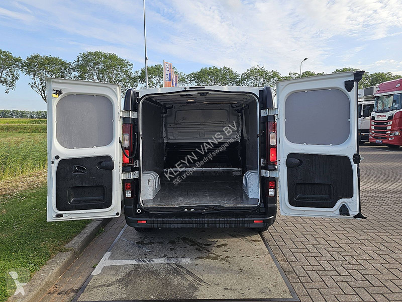 Furgoneta Renault 2.0 DCI L2H1 Navi 150pk!
