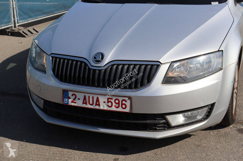 عربة نفعية Skoda