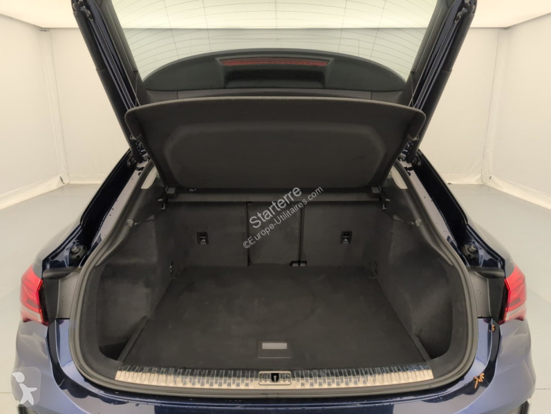 Audi Q3 Transporter