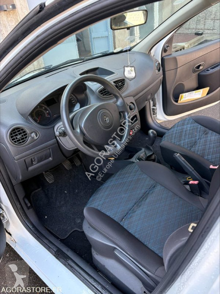 Renault CLIO Transporter