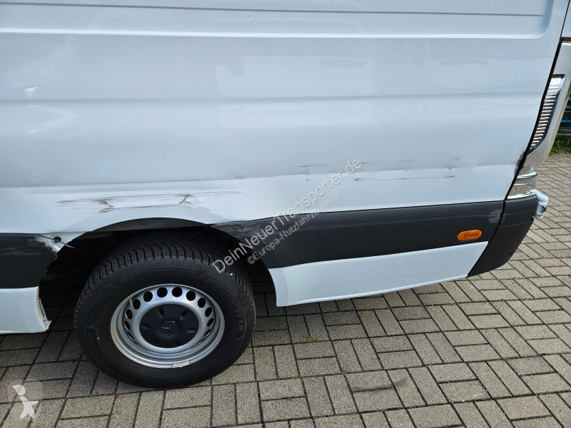 Mercedes 317 CDI...