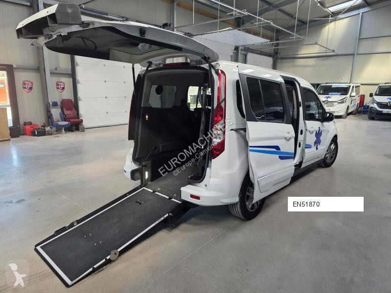 Véhicule utilitaire Ford 87 000 km
