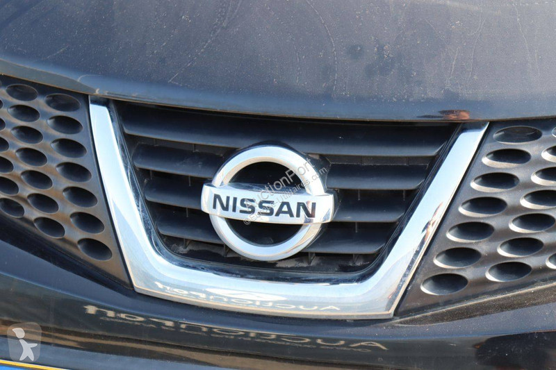 Autoutilitară Nissan
