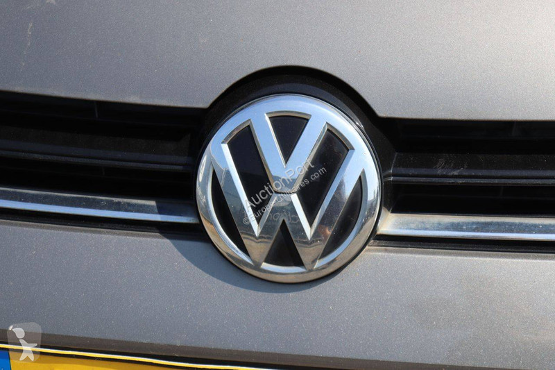 Volkswagen  Transporter