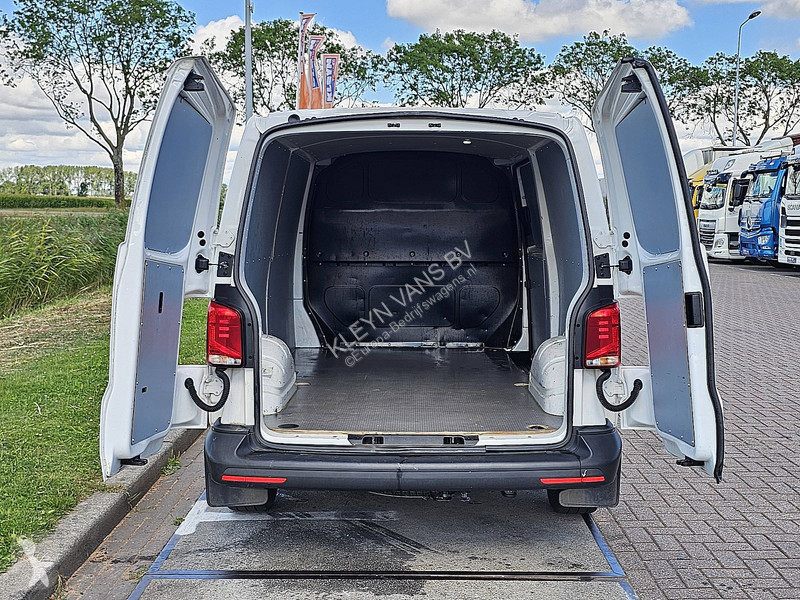 Furgoneta Volkswagen 2.0 TDI T6.1 150Pk L2H1 Autm