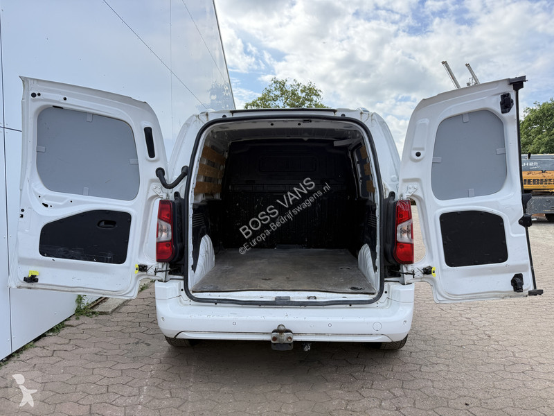 Véhicule utilitaire Opel 1.5D 130PK Automaat L1...
