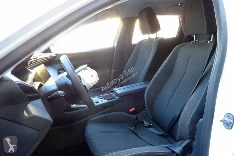 عربة نفعية Peugeot BREAK 1,5 HDI 131