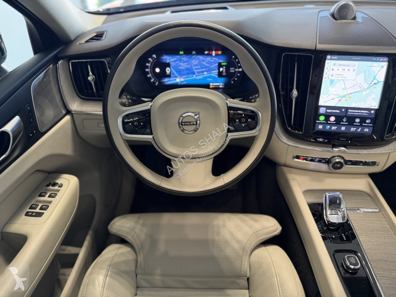 Samochód dostawczy Volvo T6 AWD 253 + 145CH...