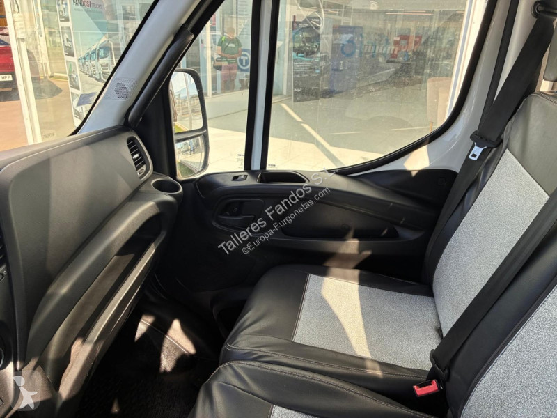 Furgoneta Iveco  35C16 3.0 CAJA BASCULANTE