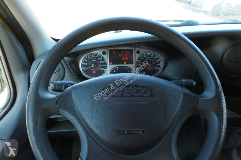 Nyttofordon Iveco Daily 35 S11 C30C AUTOMATIK...