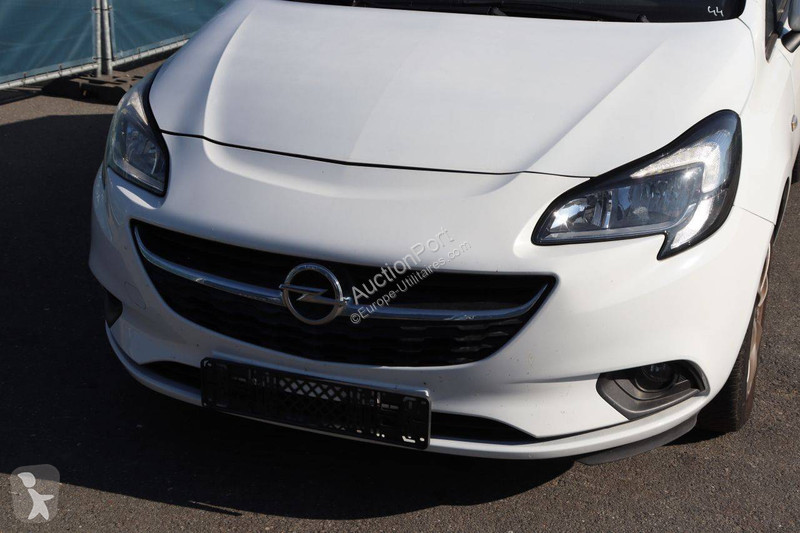Samochód dostawczy Opel