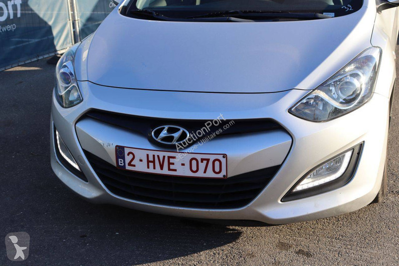 Samochód dostawczy Hyundai i30