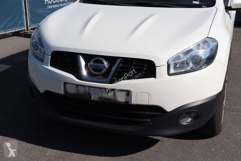Samochód dostawczy Nissan acenta + navi QASHQAI