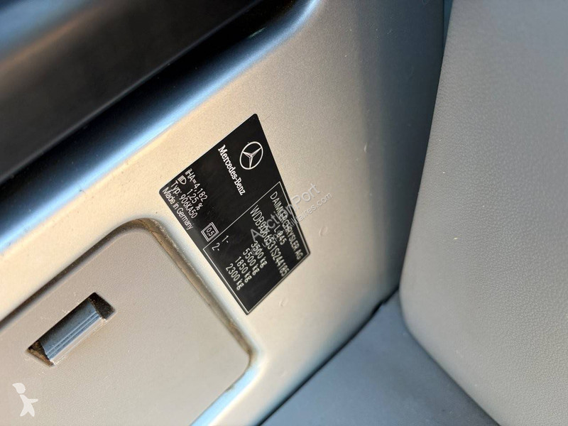 Furgoneta Mercedes 515 2.2CDI
