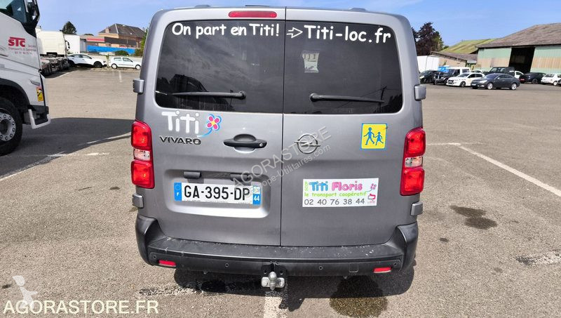 Véhicule utilitaire Opel ZAFIRA