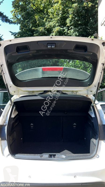 Véhicule utilitaire Ford FOCUS