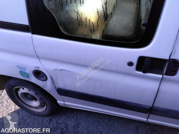 Véhicule utilitaire