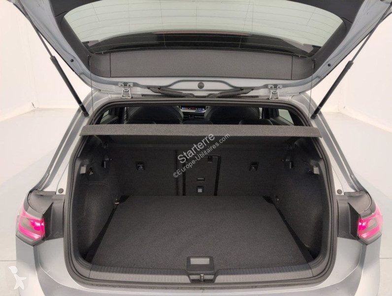 Volkswagen  GOLF 8 Transporter
