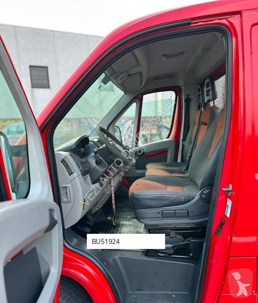 Véhicule utilitaire Fiat ducato ribaltabile