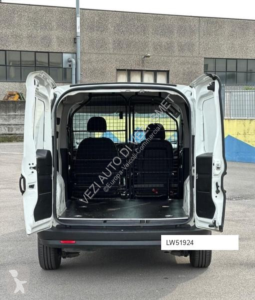 عربة نفعية Fiat doblo del 2020 diesel cc 1.6