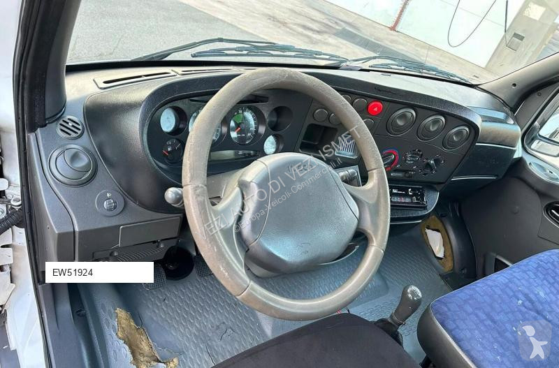 Veicolo commerciale Iveco DAILY MODELLO 35C12...