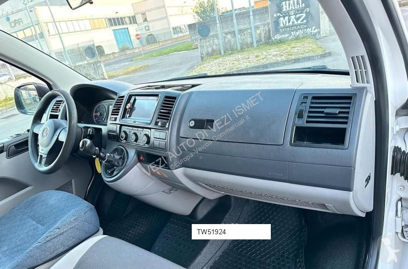 عربة نفعية Volkswagen