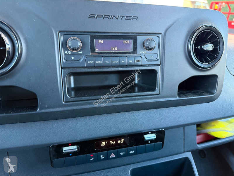 عربة نفعية Mercedes 215 CDI DoKa Klima AHK