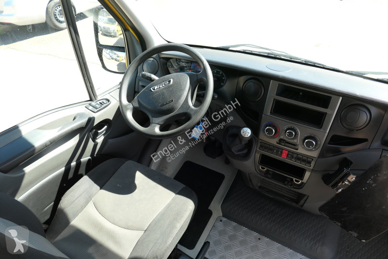 Furgoneta Iveco Daily 35 S11 C30C AUTOMATIK...