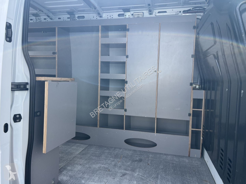 Лекотоварен автомобил Renault MASTER III FG...