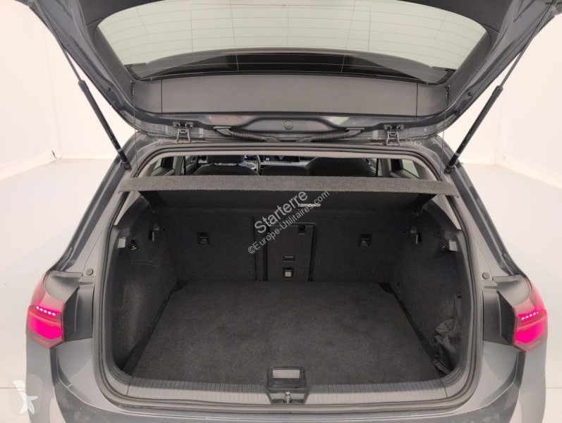 Véhicule utilitaire Volkswagen  GOLF 8