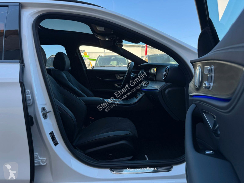 Mercedes E 300 d  T 4M A...