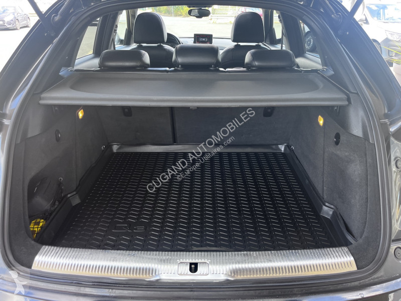 Véhicule utilitaire Audi Q3 2.0 TDI 184CH S...