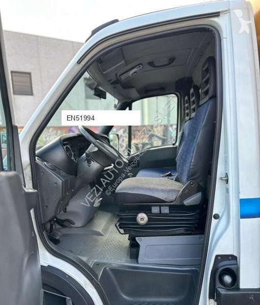 Véhicule utilitaire Iveco 35c17 cc 3.0