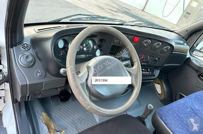 Véhicule utilitaire Iveco DAILY 35C12