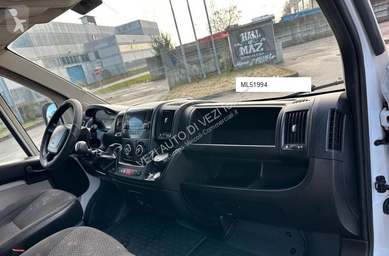 Bedrijfswagen Peugeot BOXER 335 2.0 BLUEHDI