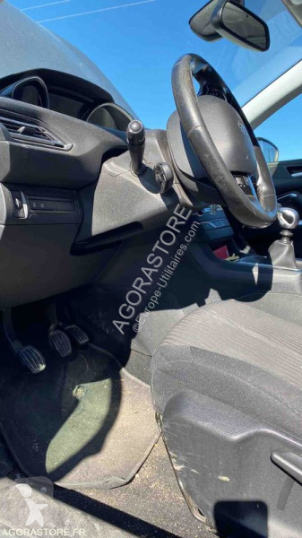 Véhicule utilitaire Peugeot 308