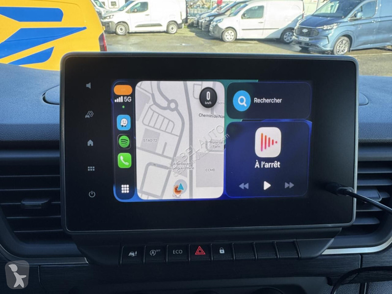 Veículo utilitário Renault 2.0