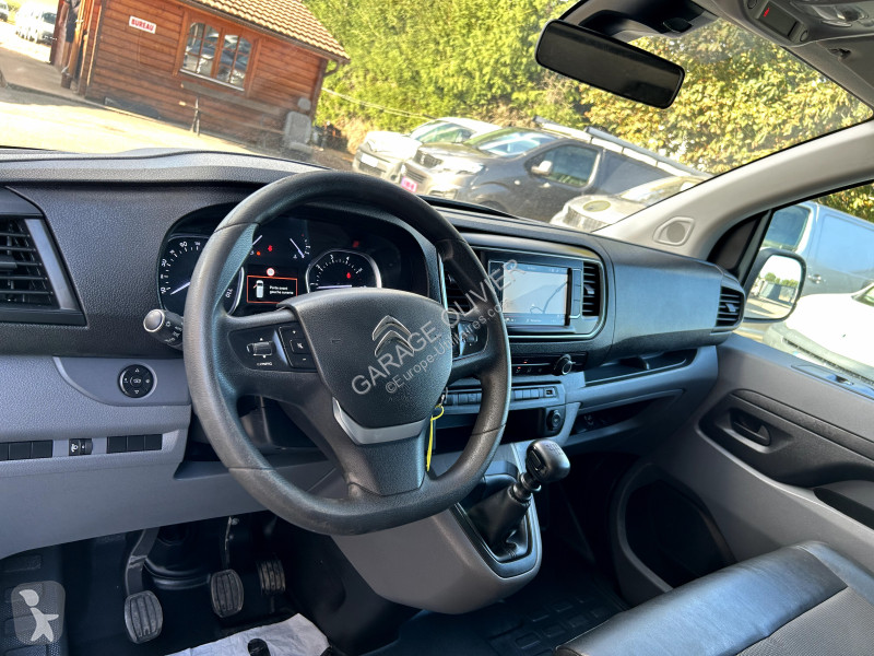Véhicule utilitaire Citroën M Bluehdi 120...