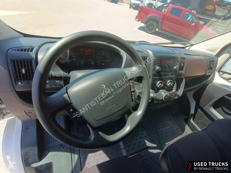 Furgoneta Peugeot