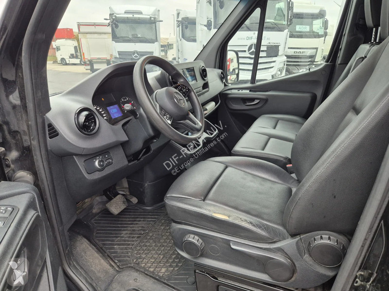 Véhicule utilitaire Mercedes 317 CDI