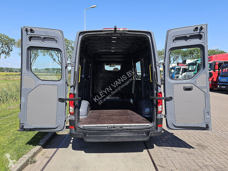 Véhicule utilitaire Volkswagen 35 2.0 TDI 177...