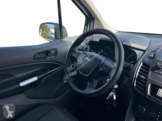 Véhicule utilitaire Ford II - tourneo connect...