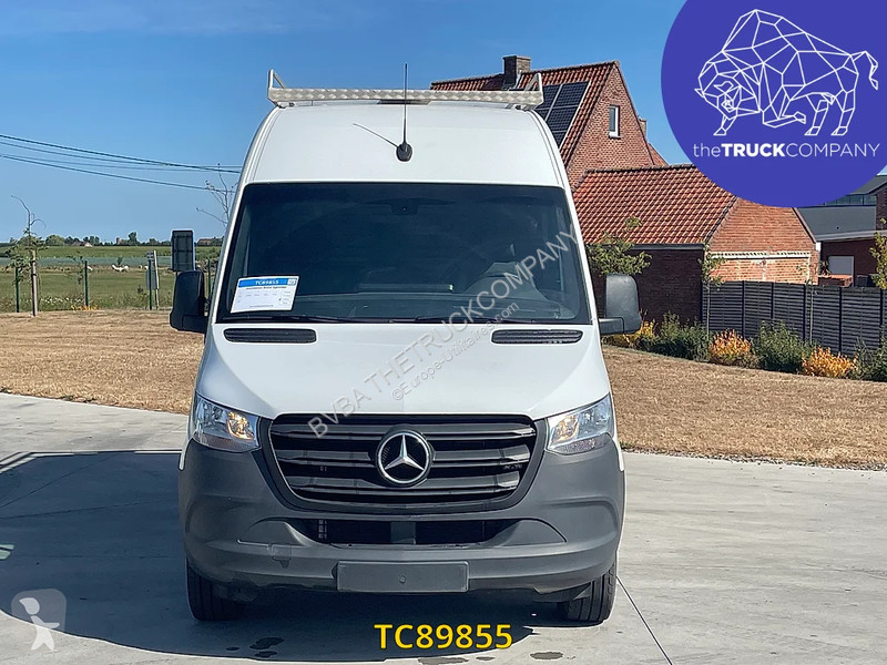 Bedrijfswagen Mercedes