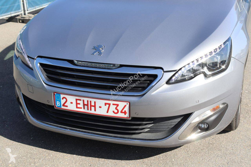 Véhicule utilitaire Peugeot