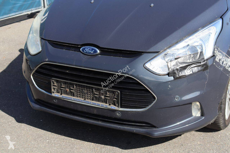 Véhicule utilitaire Ford  B-MAX