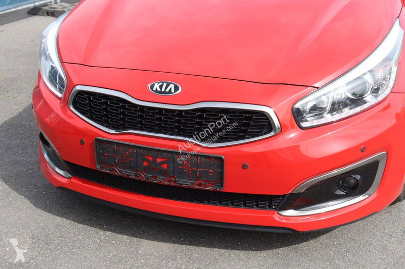 Véhicule utilitaire KIA  cee'd