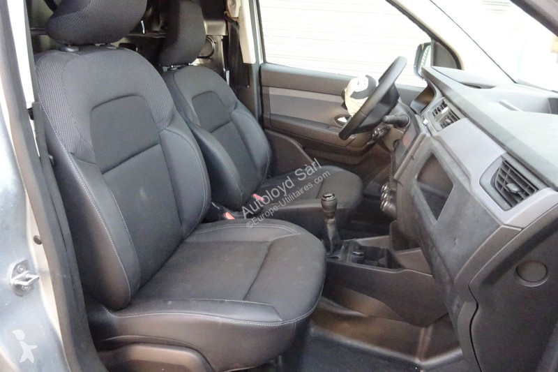 Véhicule utilitaire Renault EXPRESS 1,3 TCE 100