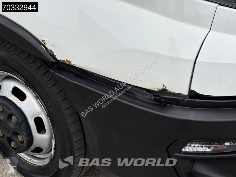 Bedrijfswagen Iveco 35C18 3.0L Doppelbereifung...