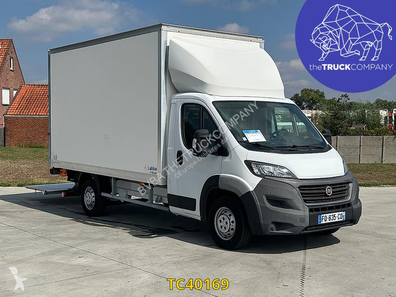 Bedrijfswagen Fiat 160cv caisse hayon