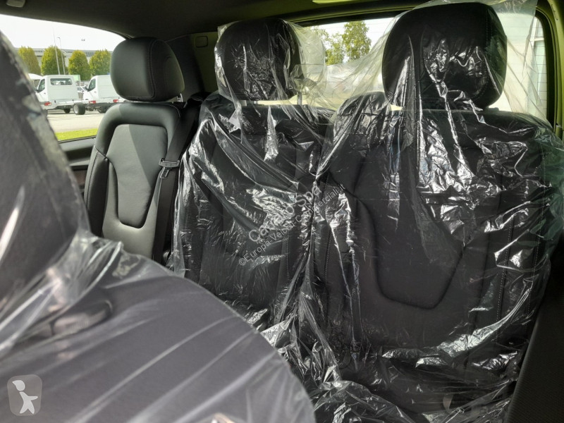 Bedrijfswagen Mercedes